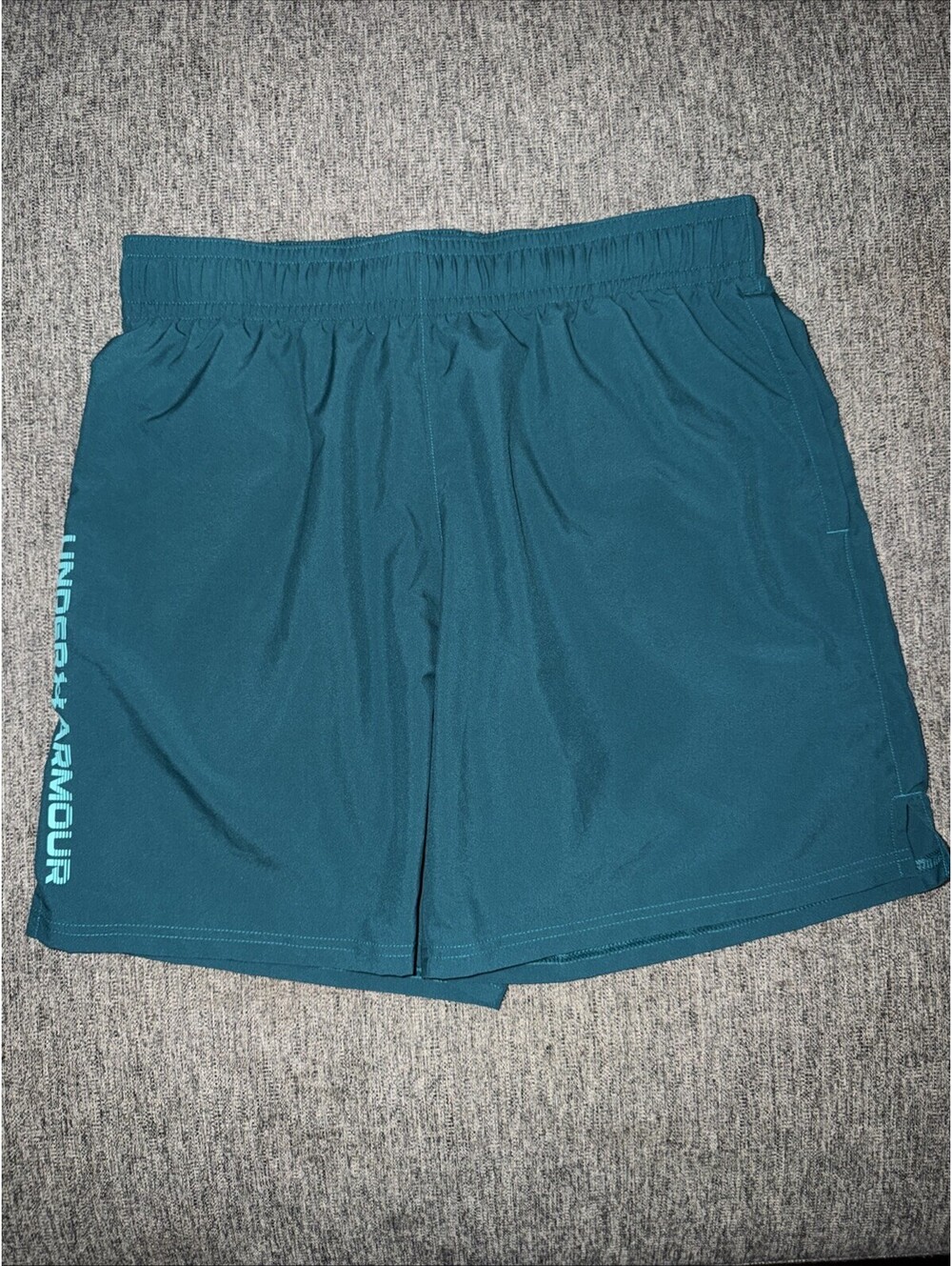Under Armour Men's Large Loose Tech Woven Wordmark Shorts Rack Green New 1383356